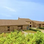 Cottage In Dordogne With Accessible Terrace Tatil Evi