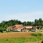 Cottage In Dordogne With Accessible Terrace Tatil Evi Roussines