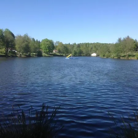In Dordogne With Accessible Terrace * Roussines