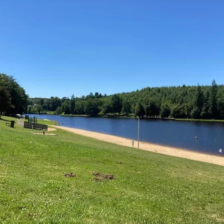 度假居 In Dordogne With Accessible Terrace *