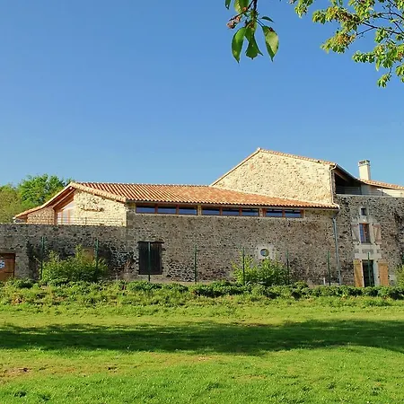 In Dordogne With Accessible Terrace Roussines