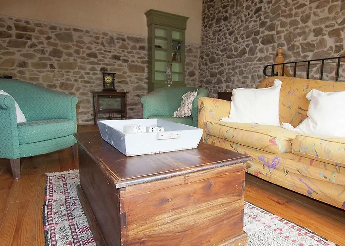 In Dordogne With Accessible Terrace * Roussines