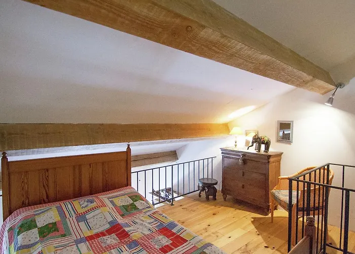 In Dordogne With Accessible Terrace Сasa de vacaciones